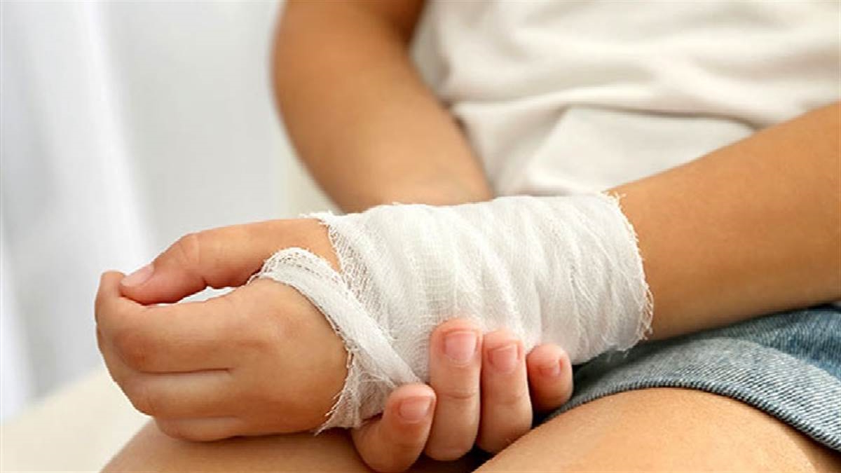 hand injuries youth wrist injury